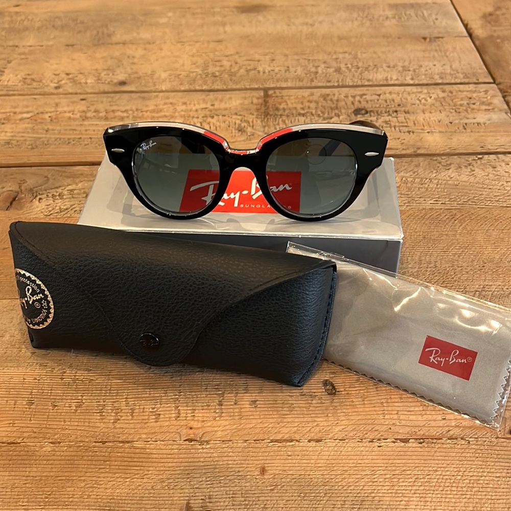 Rayban Roundabout Sunglasses